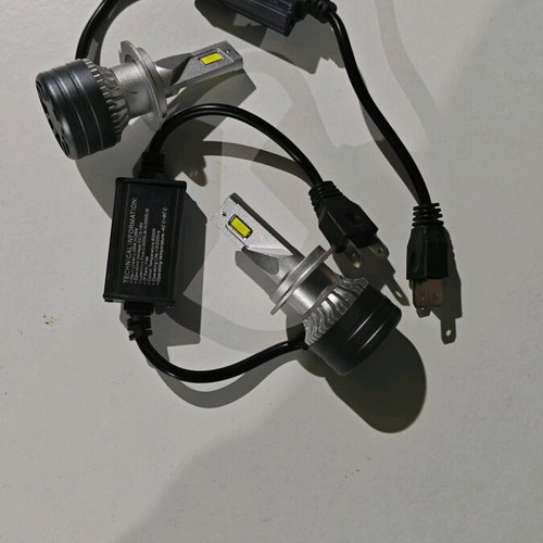 YAO H7 LED Canbus bulbs like new, 2 pcs 28W 6000K 3000lm