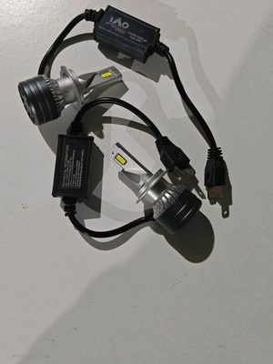 YAO H7 LED Canbus bulbs like new, 2 pcs 28W 6000K 3000lm