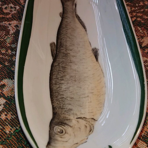 Beyer & Bock collector plate like new, porcelain with fish