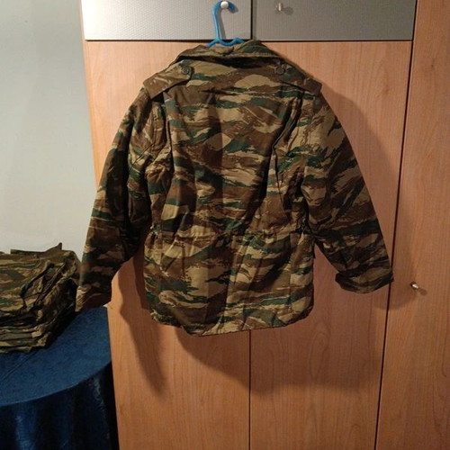 Greek camouflage jacket like new, size M