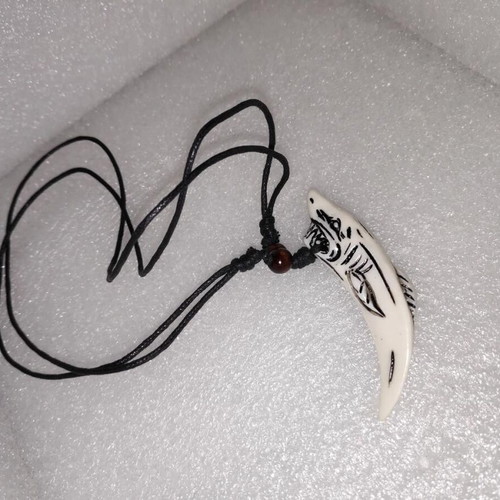 Shark Tooth Pendant with Adjustable Cord like new