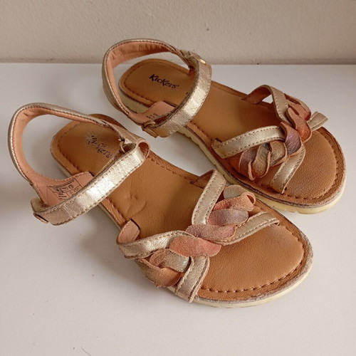 Kickers leather sandals for girls size 31 used, beige and gold