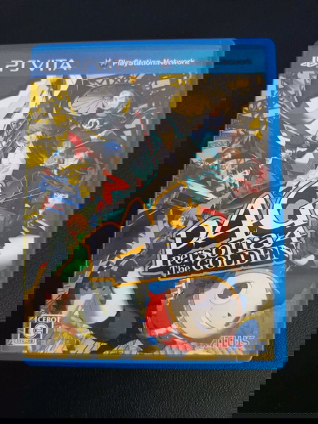 Persona 4 Златната PS Vita