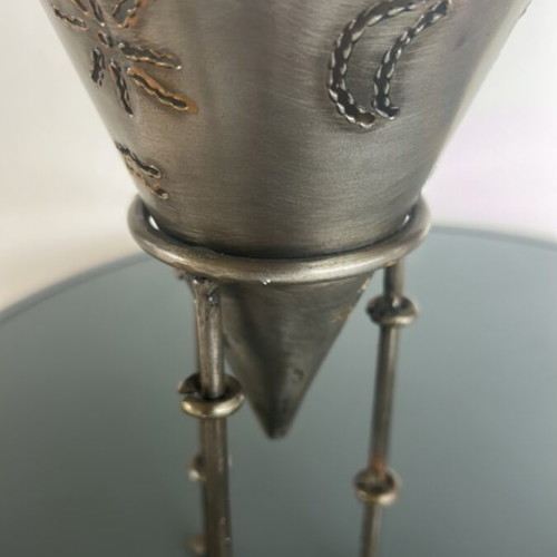 Decorative metal candle holder cone with tripod base like new