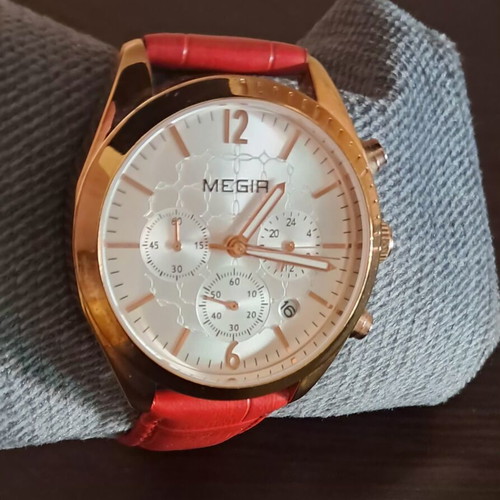 Megir women's wristwatch like new with battery and strap replaced