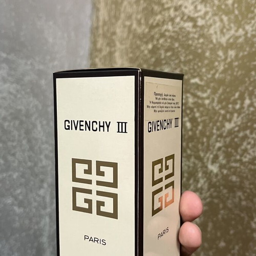 Givenchy III Paris 55ml Eau de Toilette atomizer 1970