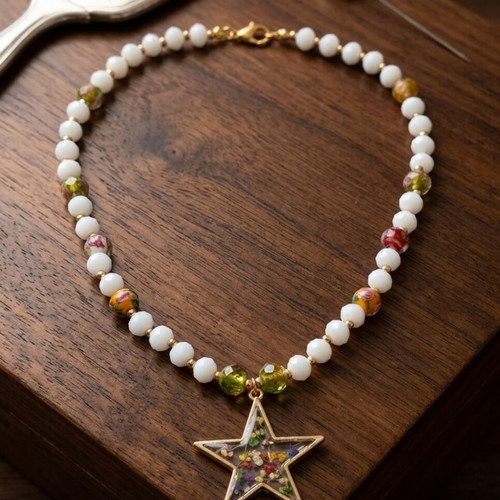 Handmade starfish necklace like new, multicolor