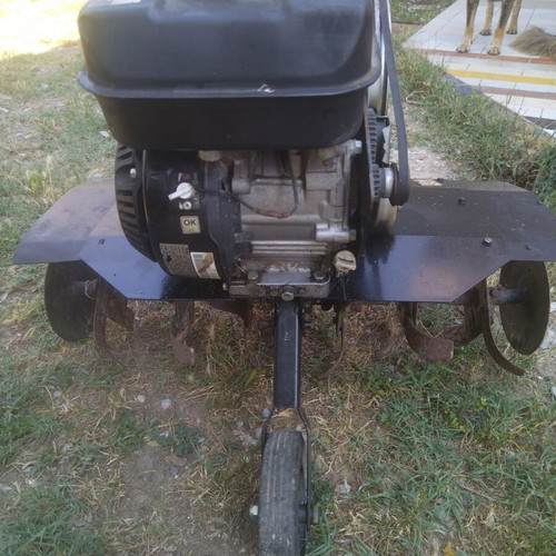 Petrol Tiller like new with small electric tiller gift