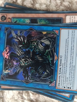 Yu-Gi-Oh Saryuja Skull Dread V.2 Ultra Rare card like new