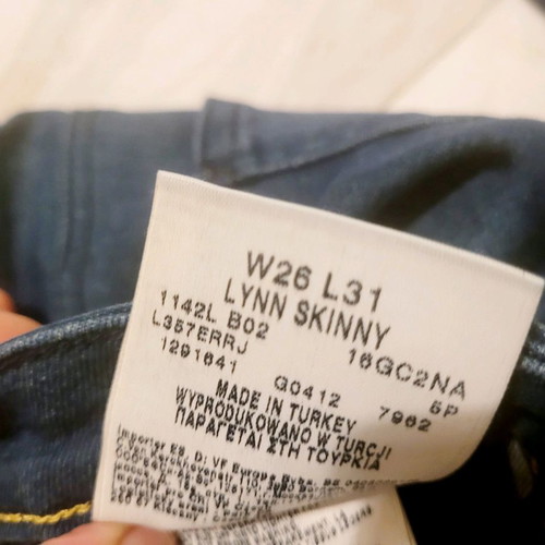 Jean Levi's & Lee slim fit skinny jeans set used, size 26
