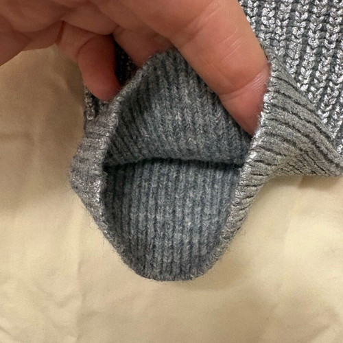 Sisley sweater size M silver like new