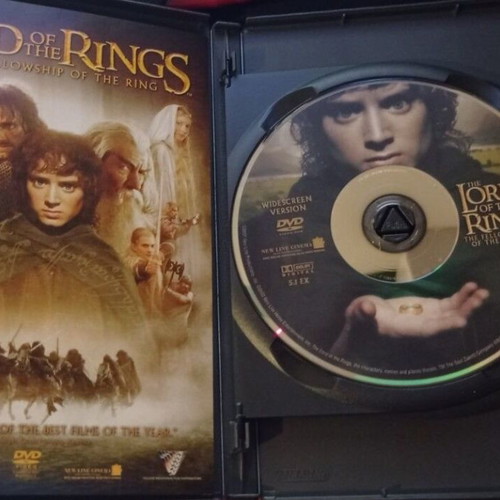 The Lord of the Rings The Fellowship of the Ring DVD like new, widescreen, subtitles