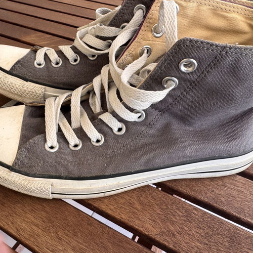 All Star Converse boots used, size 6.5, grey