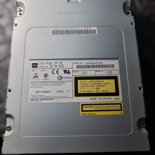 Toshiba DVD-ROM drive SD-M1802 IDE used, beige