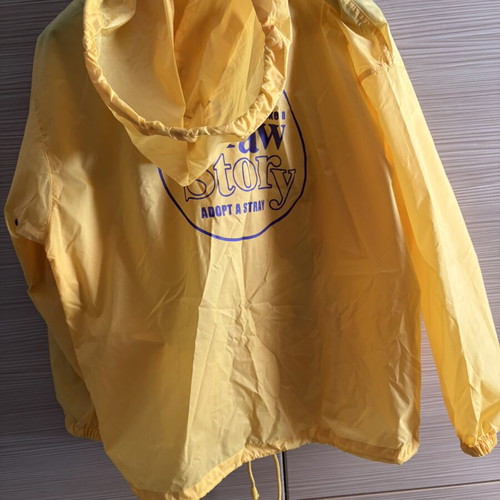 Waterproof jacket small like new, yellow, Zoofiliki Enosi Ilioupolis