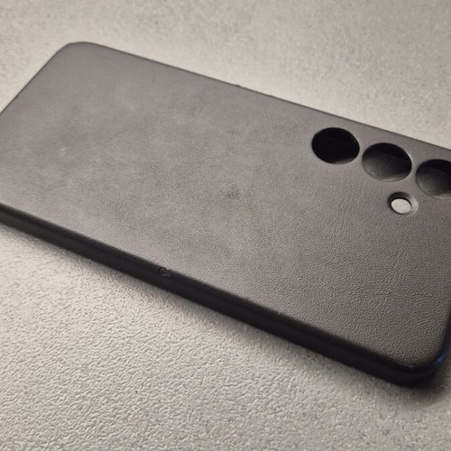Samsung Galaxy S24+ Vegan Leather case used, genuine leather