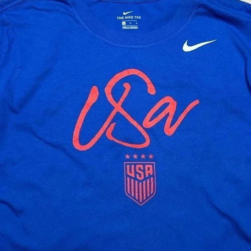 Nike women's medium blue long-sleeve USA Soccer shirt like new