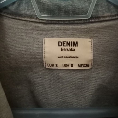 Bershka denim jacket new, blue, size small