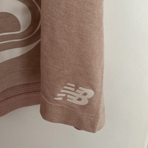 New Balance sleeveless sports top like new, beige and pink