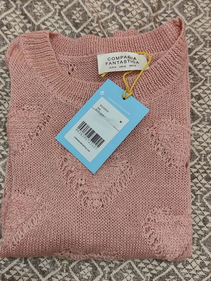 Compania Fantastica pink knitted short sleeve blouse with heart design