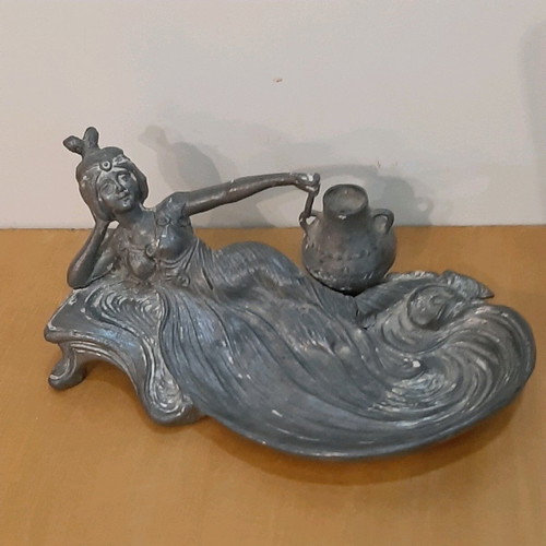Art Nouveau antique sculpture used, made of pewter