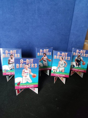Σετ 6 καρτών 8-bit Ballers σαν καινούργιο Topps NBA 2025-2026