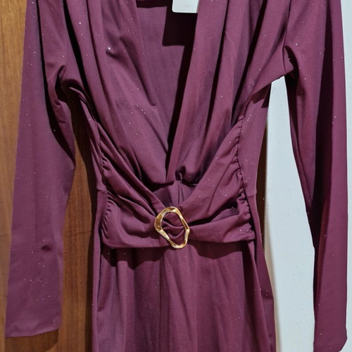 Burgundy mini dress new, crossover chest, gold detail, belt