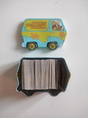 Scooby-Doo card collection used, 225 cards with DeAgostini collectible truck