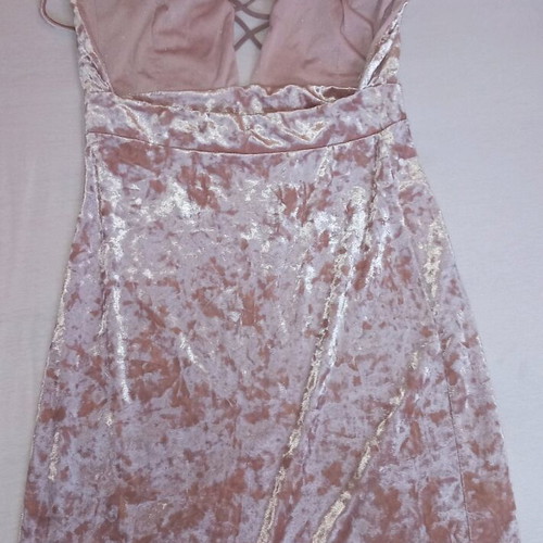 Women's velvet dress like new, pink, elastic fit