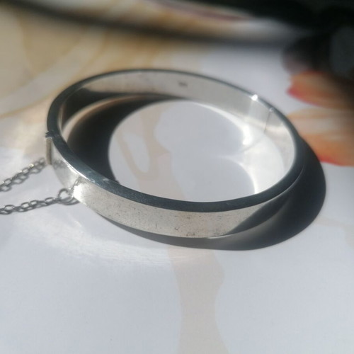 Silver 925 bracelet cuff new with safety chain