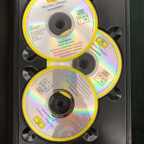 Great Operas CD collection used, classical