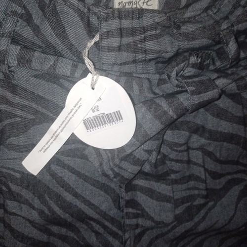 Namaste high-waisted shorts new, size S with belt