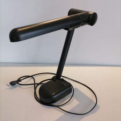 Table lamp used, black with Philips 9W bulb