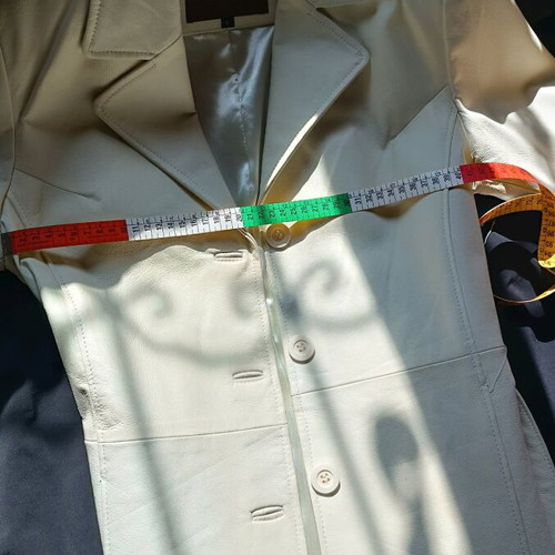 Ecru leather coat like new
