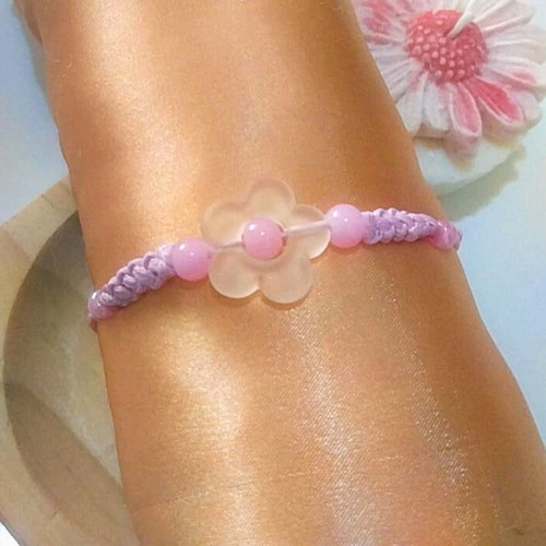 Handmade children's macrame bracelet with daisy new, white and pink