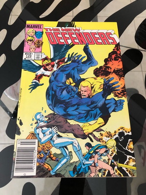 New Defenders 129 comic like new, Marvel Bronze Age