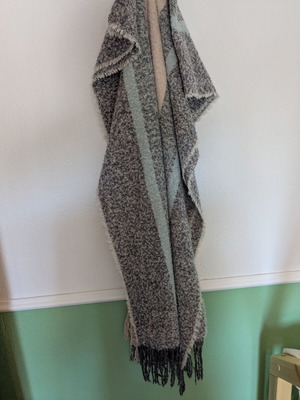 Scarf used, multicolored