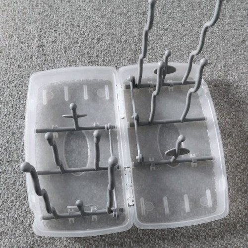 Bottle drying rack like new, 12 positions, foldable