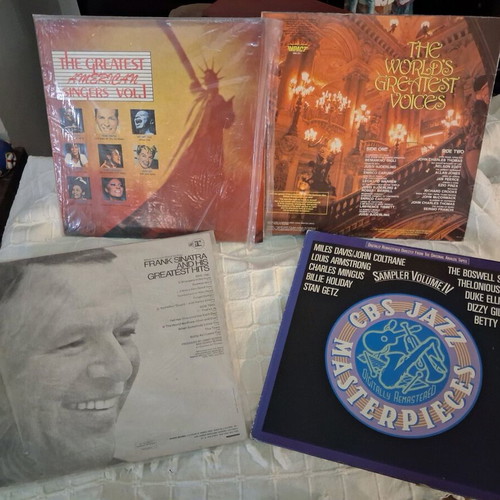 4 LP records like new from great artists of the 60s, 70s, and 80s