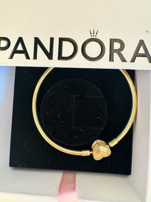 Гривна Pandora 20 см като нова, златист цвят