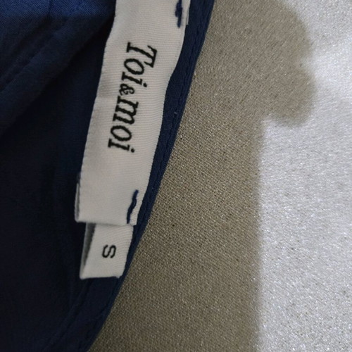 Toi&Moi top blue viscose like new, size small