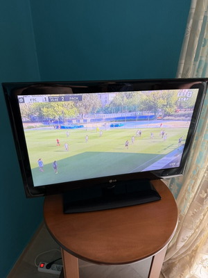 LG 32'' LCD HD Ready TV