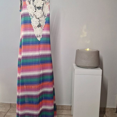 Zic Zac Maxi Dress like new, multicolor, lace open back, wide fit