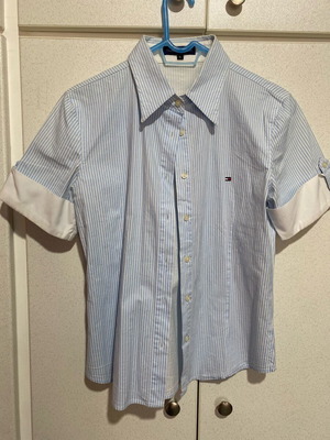 Tommy Hilfiger women's striped shirt size L like new, blue and white