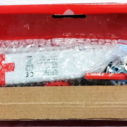 Manual sewing machine new, in box