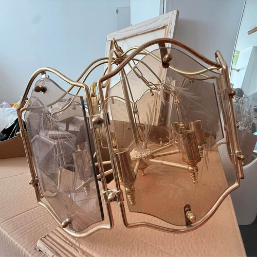 Bronze ceiling light with 8 bulbs like new, hand-engraved glass