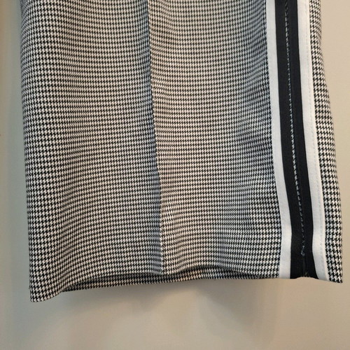 Marks & Spencer pants straight fit like new, black and white