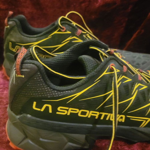 La Sportiva Akyra Trail Shoes Black Size 44.5 New