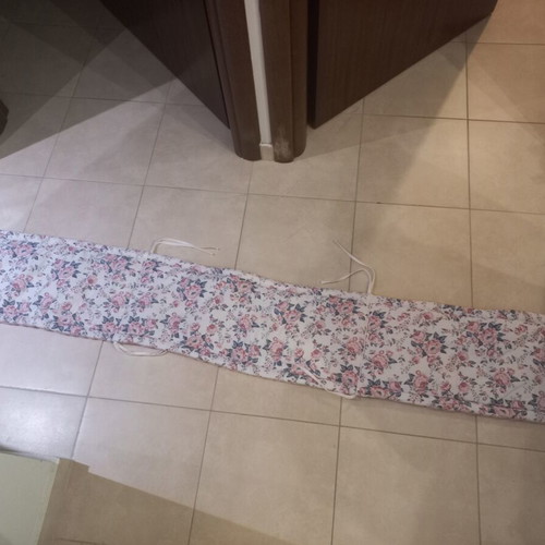 Crib blanket like new, reversible for baby crib