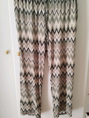 Summer pants one size like new